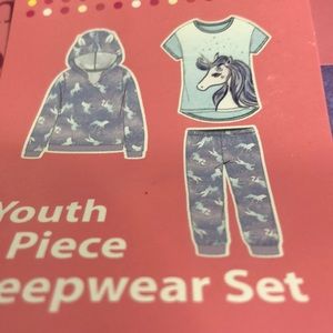 SAINT EVE 3 PIECE SLEEPWEAR SET